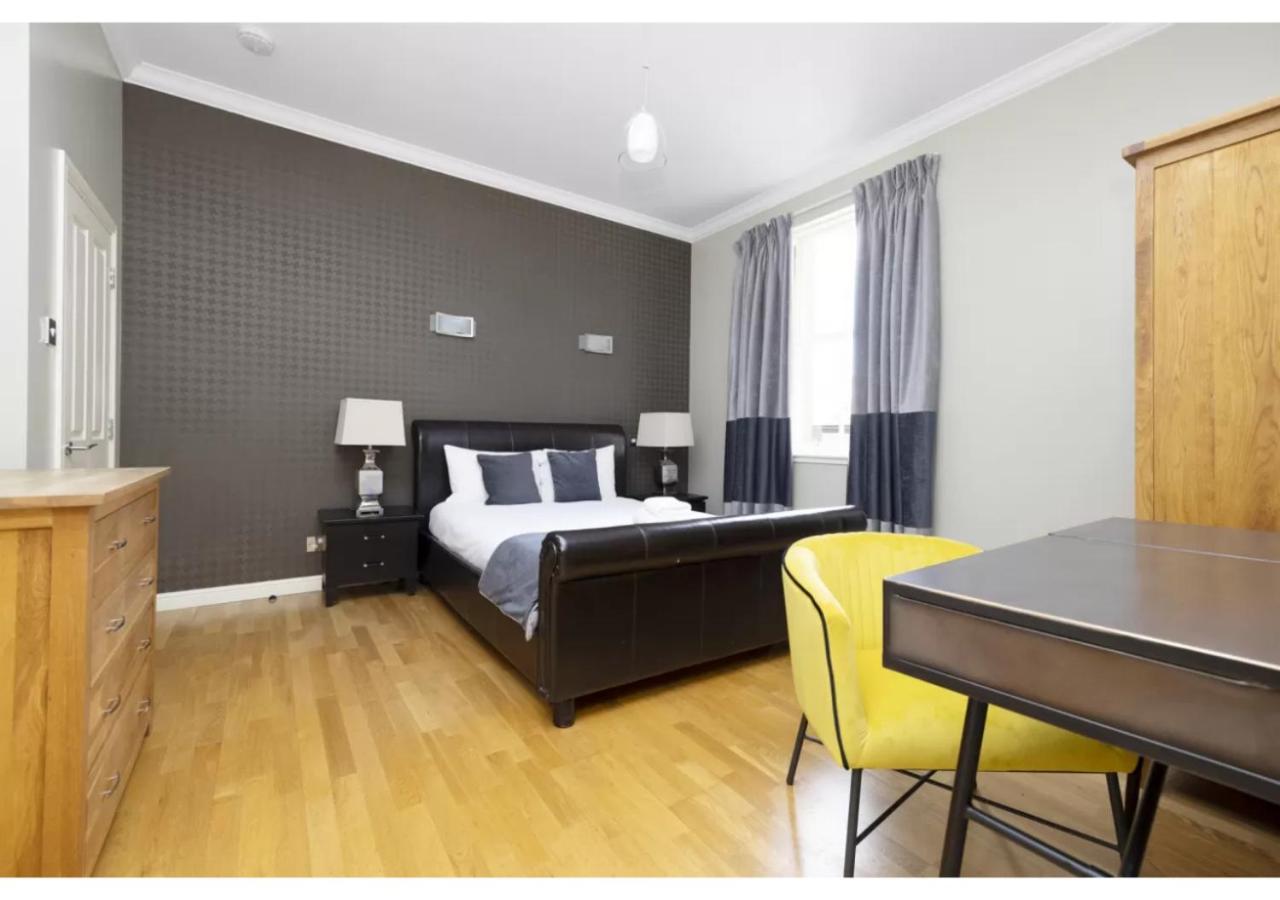 Royal Mile Apartments By Joivy إدنبرة المظهر الخارجي الصورة